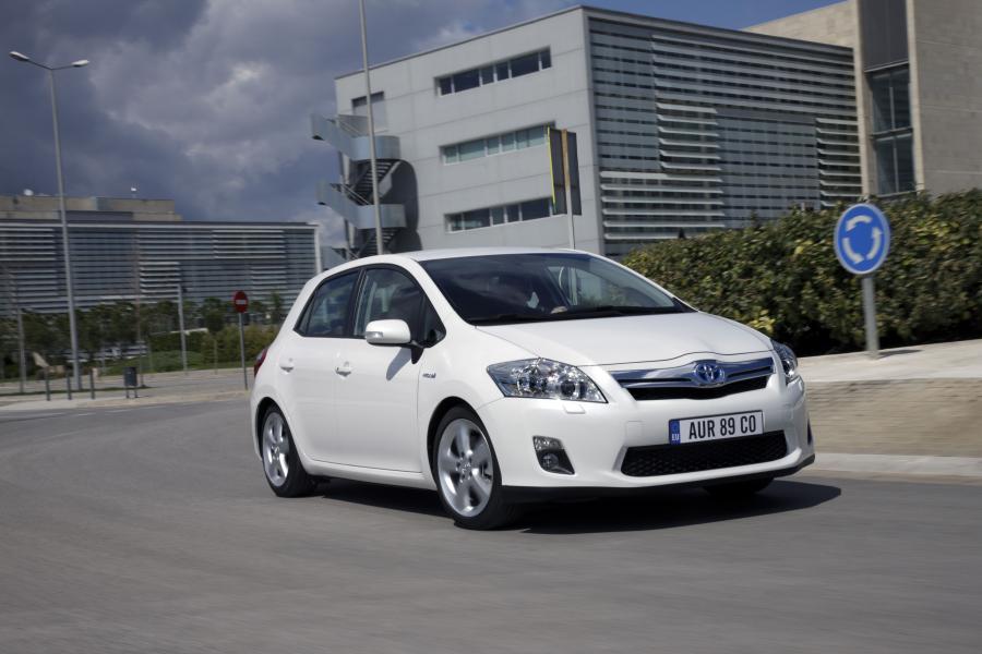  Toyota Auris HSD 2010 года  (фото 88 из 111)